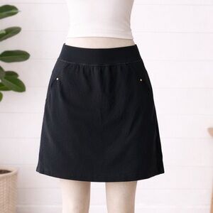 🎅 3/$15 SALE Jones New York Tennis Skirt With Built In Shorts Medium